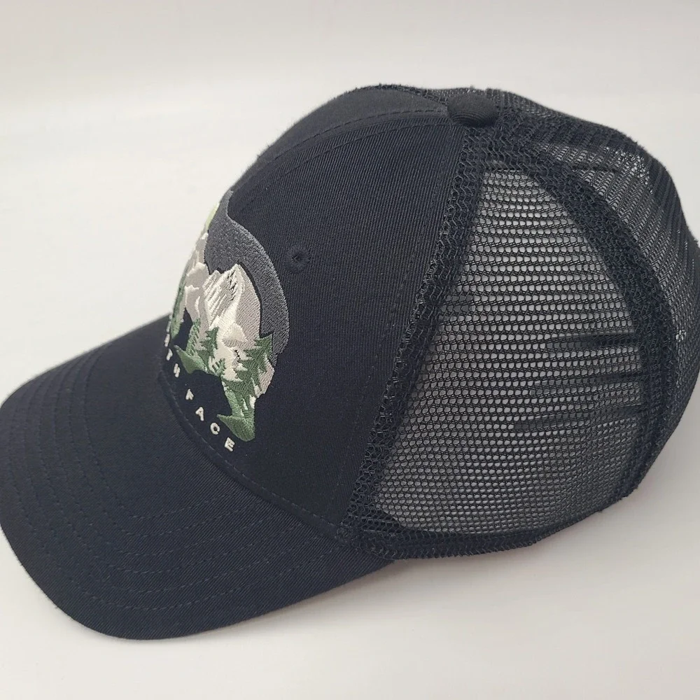 The North Face Hat Snapback Trucker Mesh Black Bear Mountain Yosemite Hike Men